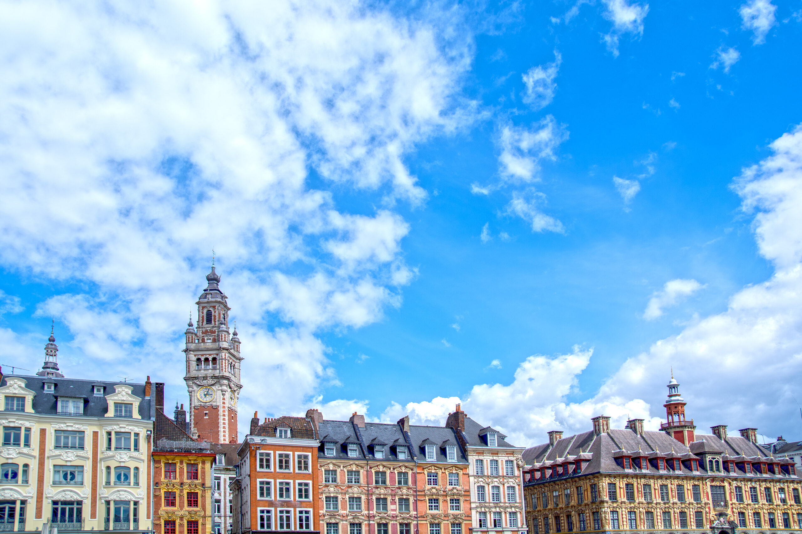 Discover the Hidden Gems of the City: Les Moulins, a Dynamic Neighborhood in Lille 1