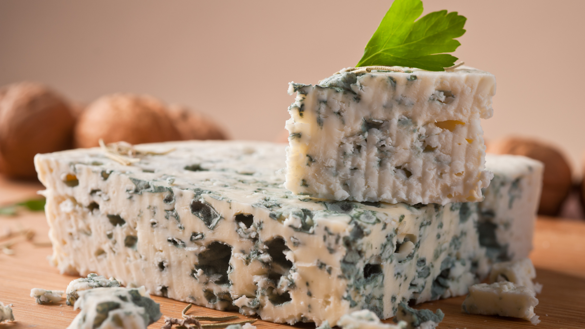 A Comprehensive Guide to French Cheese 7