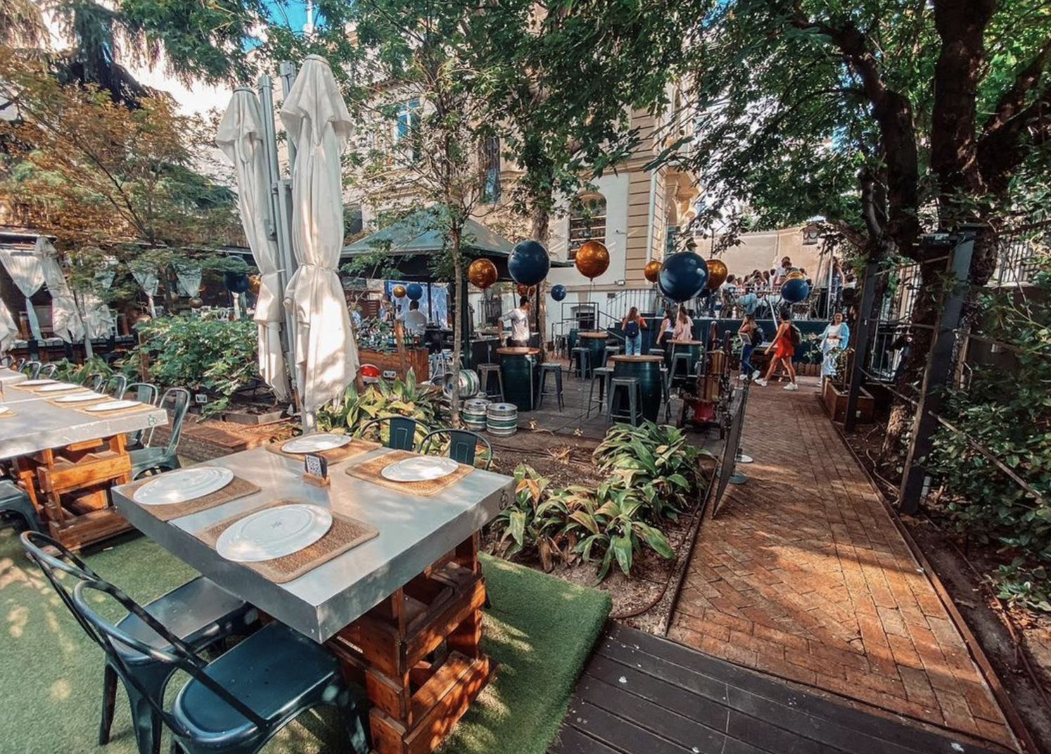 Discover the Barrio de Salamanca: Best Things to Do! 8