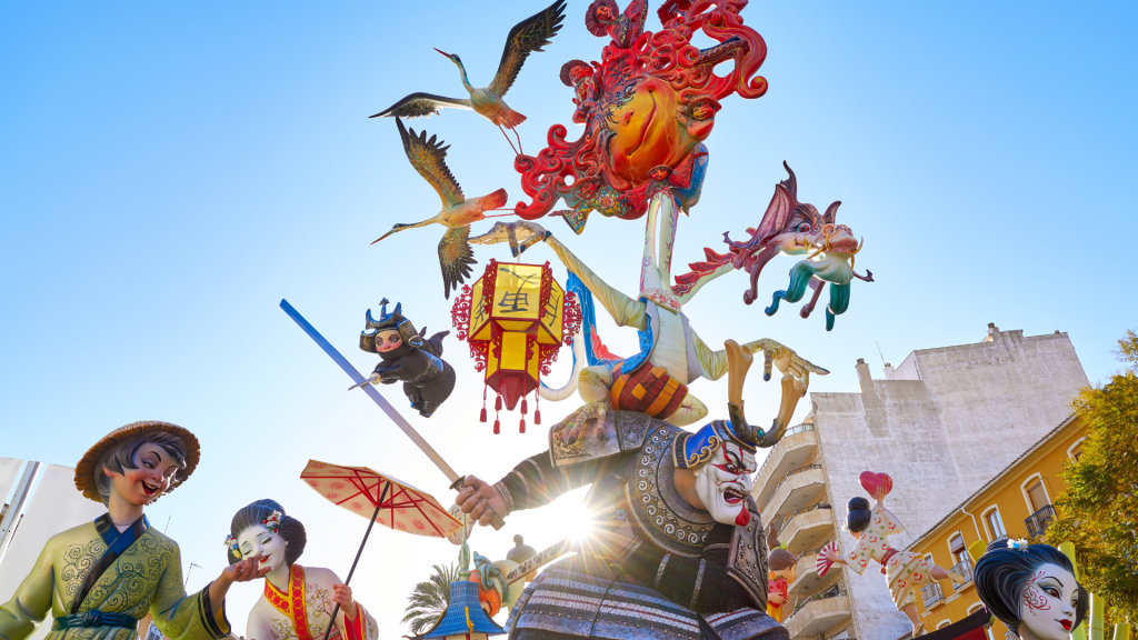 Du feu à la fête: Découvrir les Fallas de Valence