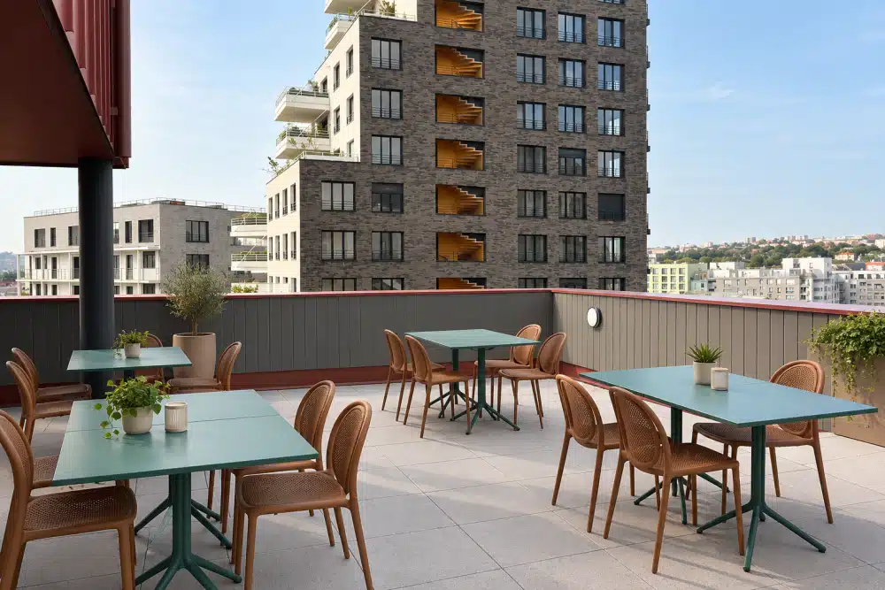 Rooftop terrace with city view at Urban Campus Confluences