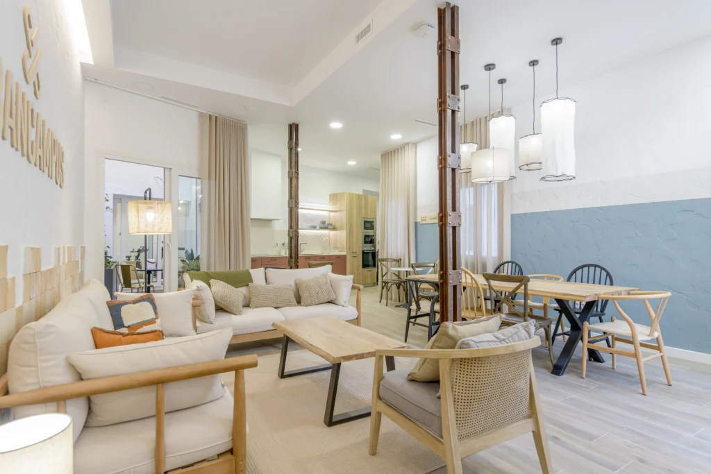 Shared kitchen and lounge area at Urban Campus Avenida América Coliving in Madrid